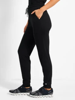 Brushed Flow Jogger BLACK ONYX -Brave Sales Store ACTBAS8348BLXPRODUCT 03