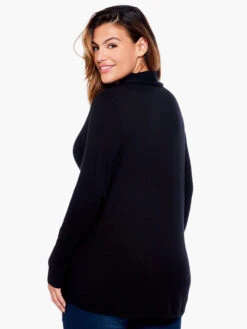 Vital Turtleneck Sweater 6 Vital Turtleneck Sweater -Brave Sales Store ALL1196WBLXPRODUCT 03