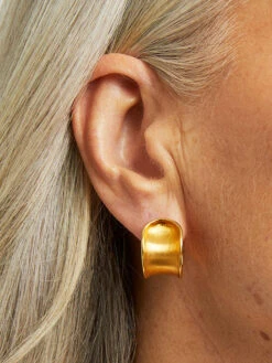 Dean Davidson - Sol Huggie Hoops GOLD