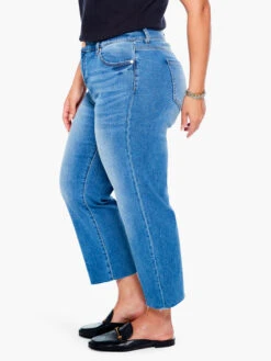 Liverpool - Crop Straight Jean W/ Fray Hem DENIM -Brave Sales Store LY7177SS8DENPRODUCT 03