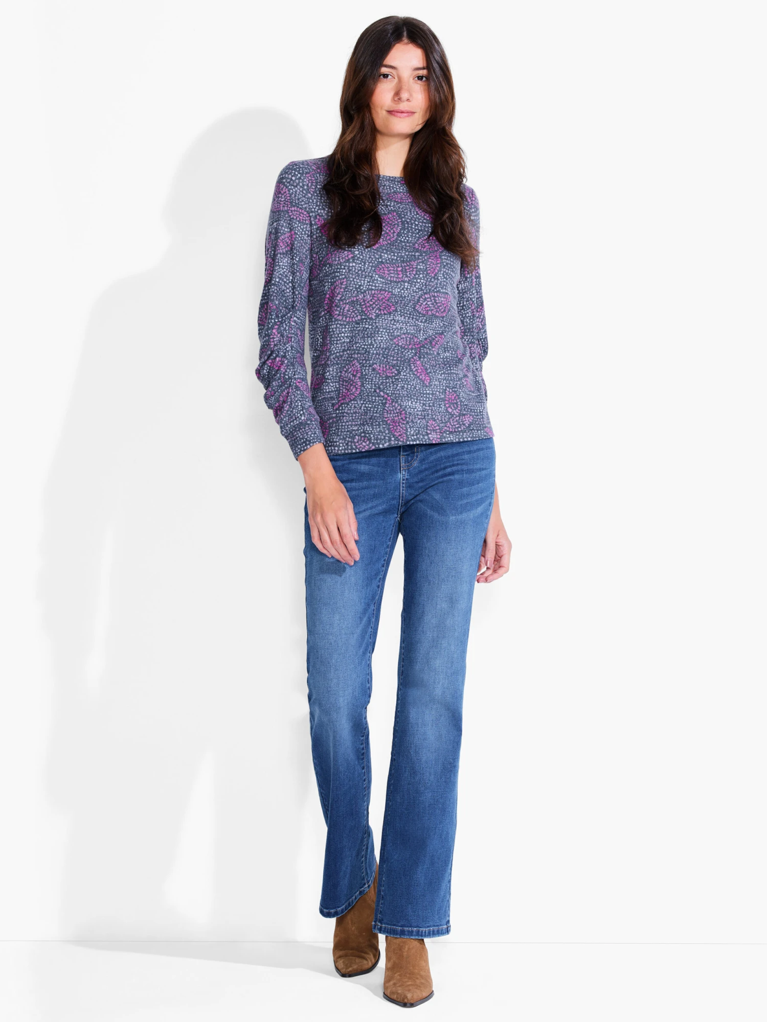 NZT Dotty Leaves Ruched Sleeve Crew Neck PINK MULTI 4 NZT Dotty Leaves Ruched Sleeve Crew Neck PINK MULTI - Image 4