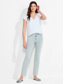 NZT Short Sleeve Roll V Tee PAPER WHITE -Brave Sales Store NZTM232013PWHPRODUCT 04